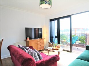 2 bedroom flat for rent in The Pinnacle, Cottage Terrace , Nottingham , NG1