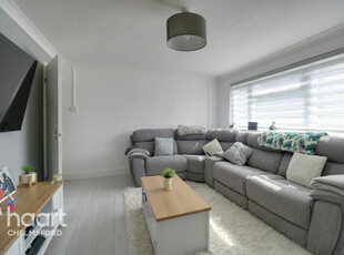 2 bedroom flat for sale in Barnard Road, Chelmsford, CM2