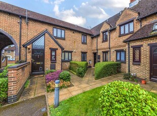 2 bedroom flat for sale in Cowley, Oxford, OX4