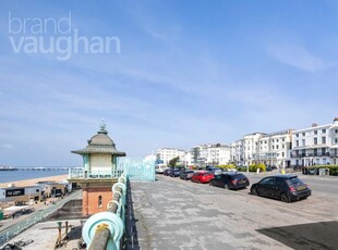 2 bedroom flat for sale in Marine Parade, Brighton, East Sussex, BN2