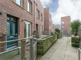 2 bedroom house for rent in Rosalind Place, Ouseburn, Newcastle upon Tyne, NE6
