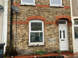2 bedroom terraced house for rent in Brockley Road, Margate, CT9