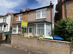 2 bedroom terraced house for rent in Cambridge Road, Sidcup, DA14