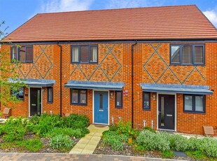 2 bedroom terraced house for sale in Gardenia Road, Langley, Maidstone, Kent, ME17
