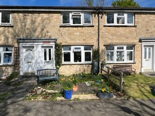 2 bedroom town house for rent in Station Gardens, Leeds, West Yorkshire, LS22