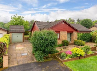 3 bed detached bungalow for sale in Bathgate