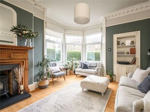 3 bed maindoor flat for sale in Leith Links