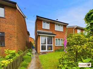 3 bedroom detached house for sale in Rose Hill Crescent, Ipswich, IP3