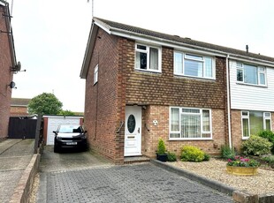 3 bedroom end of terrace house for sale in Cotswold Road, Worthing , West Sussex, BN13 2LA, BN13