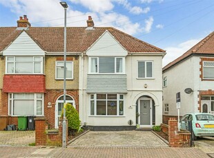3 bedroom end of terrace house for sale in Drayton, Hampshire, PO6
