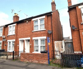 3 bedroom end of terrace house for sale in Hanman Road, Gloucester, Gloucestershire, GL1
