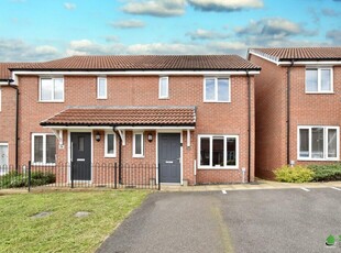 3 bedroom end of terrace house for sale in Linton Road, Exeter, EX1