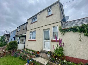 3 bedroom end of terrace house for sale in Plympton, Plymouth, PL7