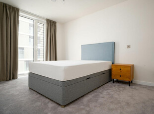 3 bedroom flat for rent in The Kell, Gillingham Gate Road, Gillingham, ME4 4SB, ME4