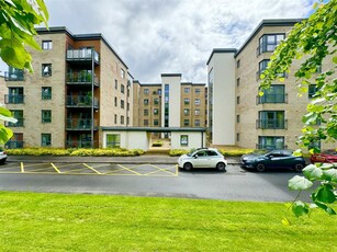 3 bedroom flat for sale in Silvertrees Wynd, Bothwell, Glasgow, G71
