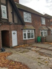 3 bedroom semi-detached house for rent in 79 Beeston Road, Nottingham, Nottinghamshire, NG7