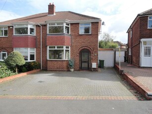 3 bedroom semi-detached house for rent in Odensil Green, Solihull, West Midlands, B92