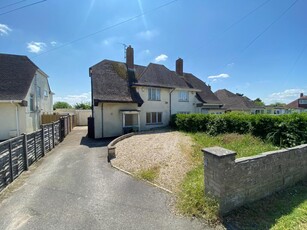 3 bedroom semi-detached house for rent in Oxford Road, Swindon, SN3