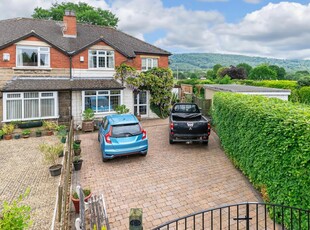 3 bedroom semi-detached house for sale in Belmont Avenue, Otley, West Yorkshire, LS21