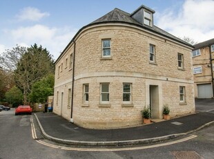 3 bedroom semi-detached house for sale in Manor Road, Bath, Somerset, BA1