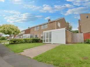 3 bedroom semi-detached house for sale in Penarth Rise, Mapperley, Nottingham, NG5