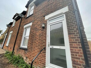 3 bedroom terraced house for rent in St Stephens Road, Canterbury, CT2
