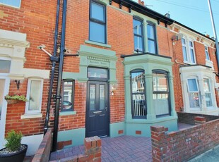 3 bedroom terraced house for sale in Balfour Road, North End, PO2