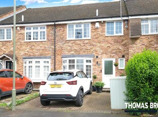 3 bedroom terraced house for sale in Gardiner Close, Orpington, BR5