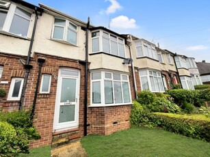 3 bedroom terraced house for sale in Milton Road, Luton, Bedfordshire, LU1 5JA, LU1