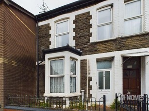 3 bedroom terraced house for sale in Ninian Park Road, Riverside, Cardiff, CF11 6JE, CF11