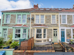 3 bedroom terraced house for sale in Pendennis Park, Brislington, Bristol, BS4 4JL, BS4