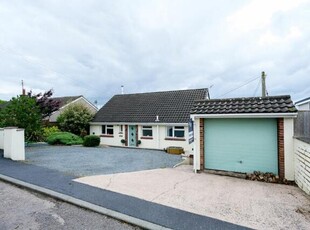 4 Bedroom Bungalow Ross On Wye Herefordshire