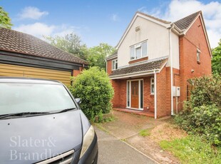 4 bedroom detached house for rent in 3 Fairview Court, West Bridgford, Nottingham, NG2