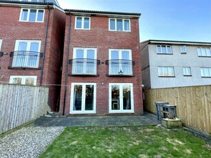 4 bedroom detached house for sale in Dunraven Drive, Derriford, Plymouth, PL6