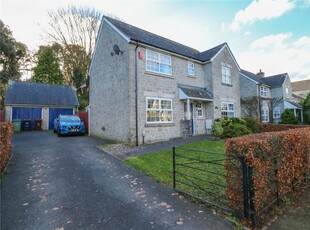 4 bedroom detached house for sale in Manadon Park, Plymouth, PL5