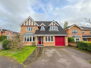 4 bedroom detached house for sale in Middle Greeve, Wootton, Northampton, NN4