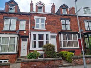 4 bedroom house of multiple occupation for rent in Bentley Lane, Leeds, LS6