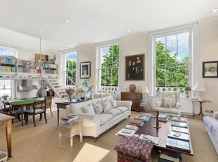4 bedroom penthouse for sale in Addison Road, London, W14