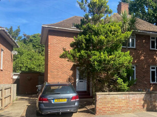 4 bedroom semi-detached house for rent in Cunningham Road, NORWICH, NR5