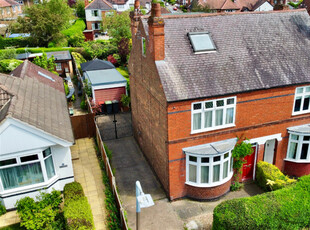 4 bedroom semi-detached house for sale in Louis Avenue, Beeston, NG9 1DX, NG9