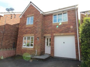4 bedroom terraced house for rent in St. Marys Court, Cardiff, CF5
