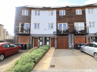 4 bedroom terraced house for sale in Penshurst Crescent, Ashland, Milton Keynes, Buckinghamshire, MK6