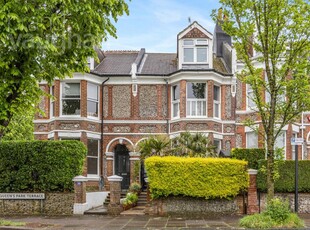 4 bedroom terraced house for sale in Queens Park Terrace, Brighton, East Sussex, BN2