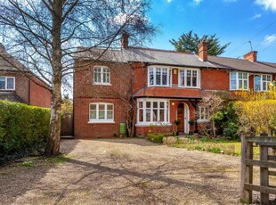 5 bedroom semi-detached house for sale in Kidmore Road, Caversham Heights, Reading, RG4
