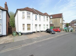 8 bedroom house share for rent in 49 The Polygon,Southampton, SO15