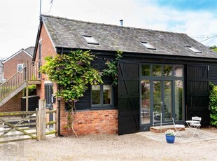 Barn conversion to rent in Walnut Tree Close, Dilwyn, Hereford HR4
