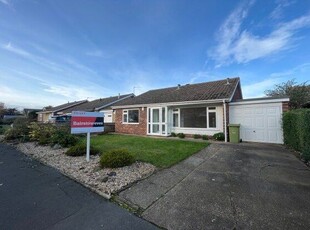 Bungalow to rent in Greenfields, Lincoln LN2