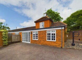 Cottage to rent in Hammersley Lane, Penn, Buckinghamshire HP10