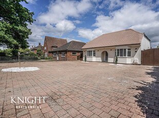 Detached bungalow for sale in Chitts Hill, Colchester CO3