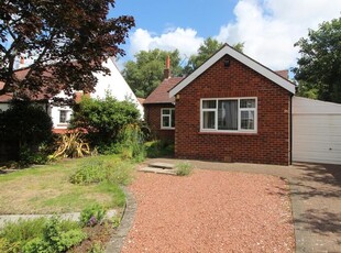 Detached bungalow to rent in Paradise Lane, Formby, Liverpool L37